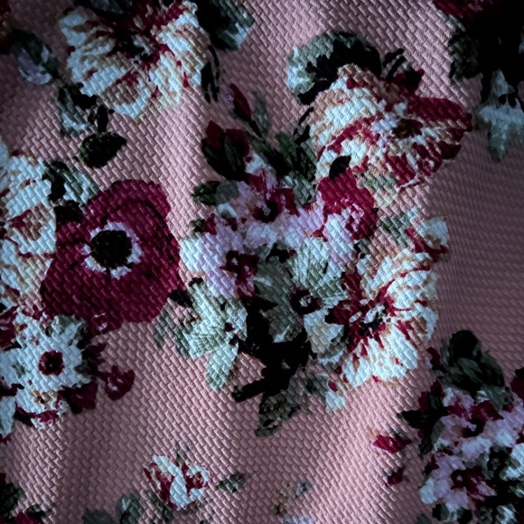 Women’s skirt - Picture 4 of 4